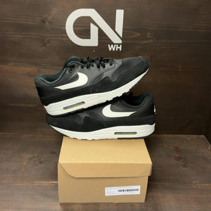 Nike Air Max 1 Black White (2019) Size 13 (Pre-Owned) - front