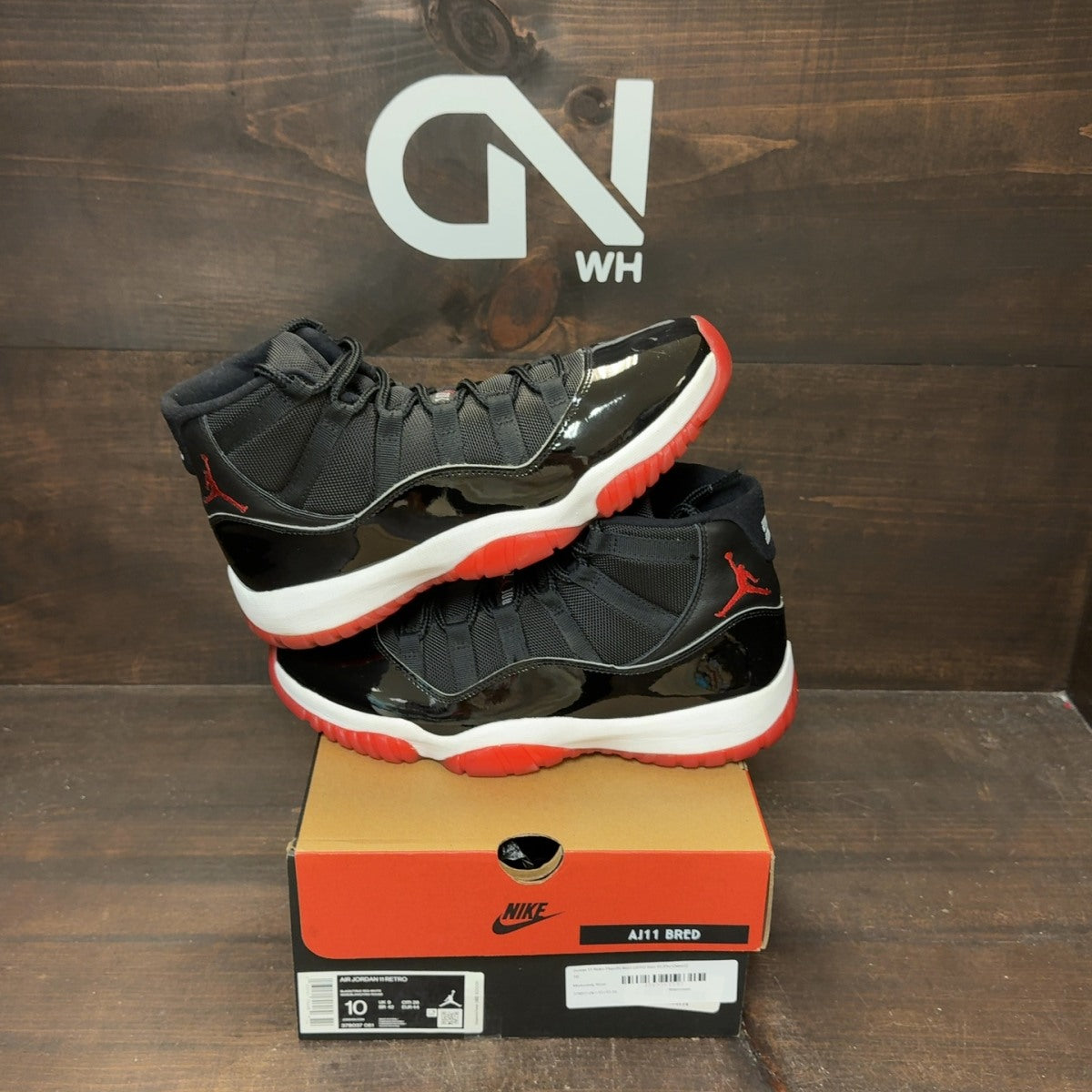 Jordan 11 Retro Playoffs Bred (2019) - Image 1
