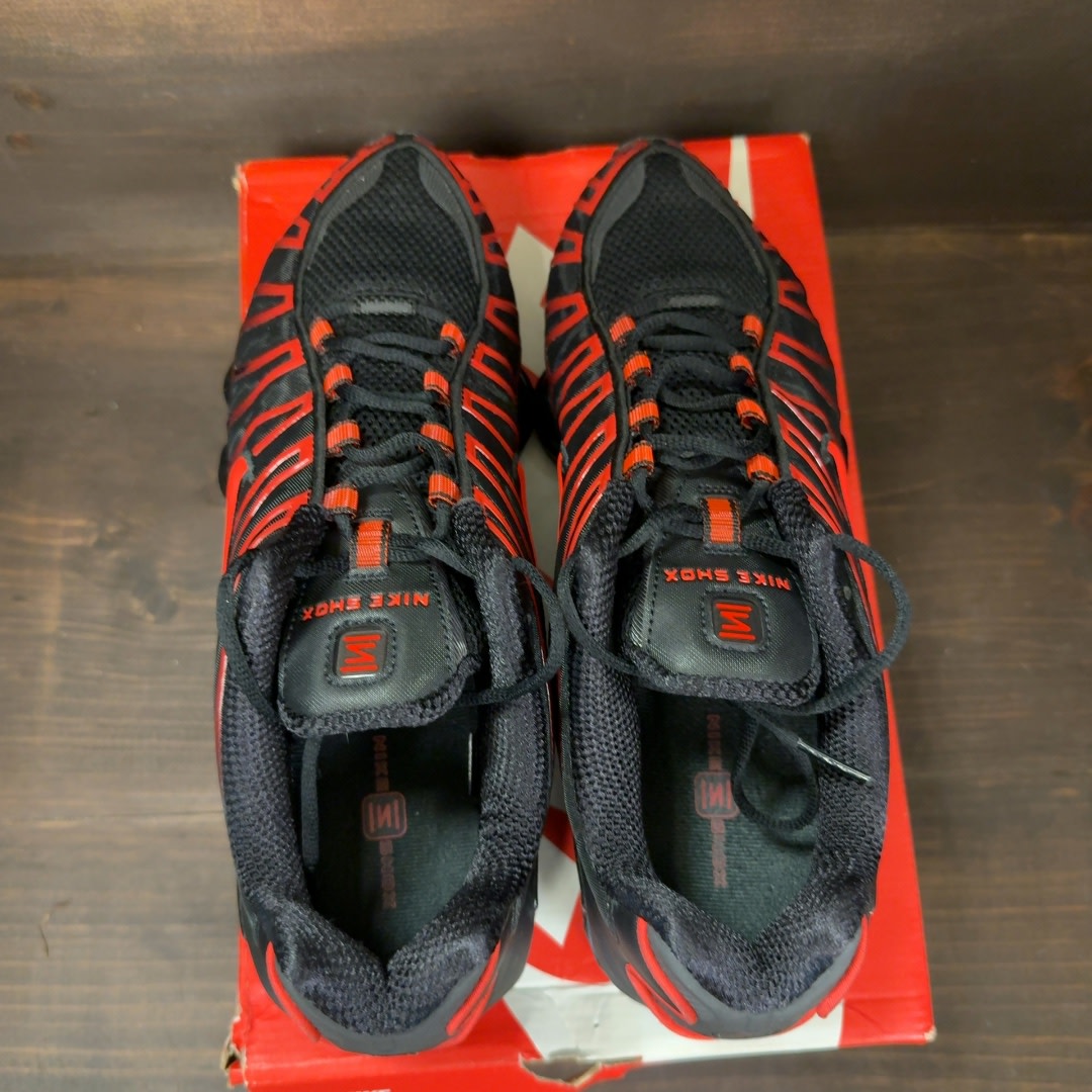 Nike Shox TL Black Light Crimson Size 10 (Pre-Owned)