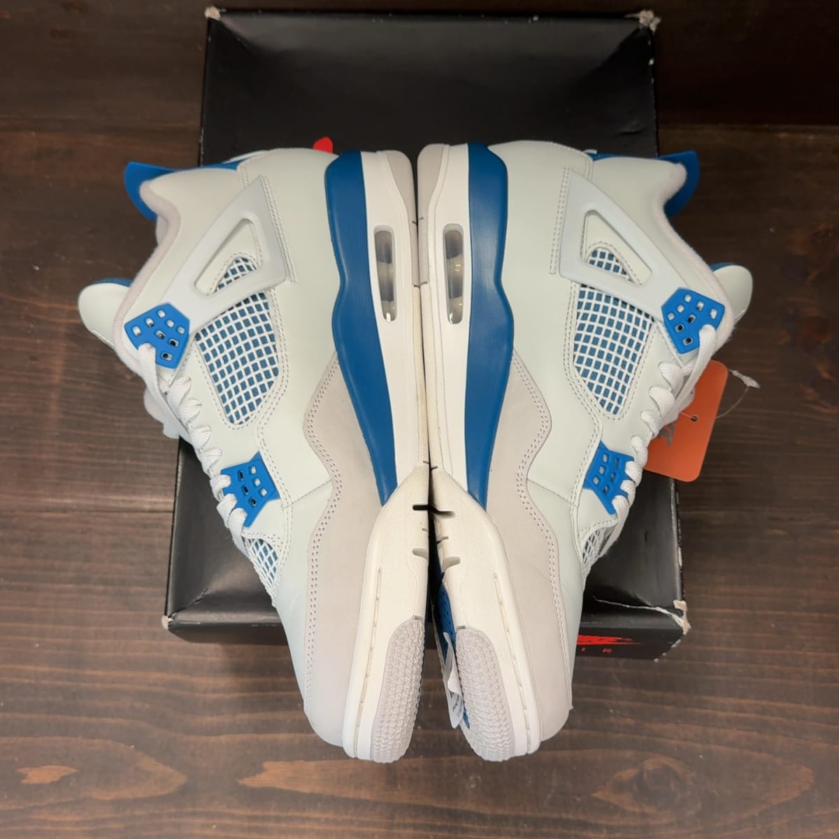 Jordan 4 Retro Military Blue (2024) Size 10.5 (Pre-Owned) - aux