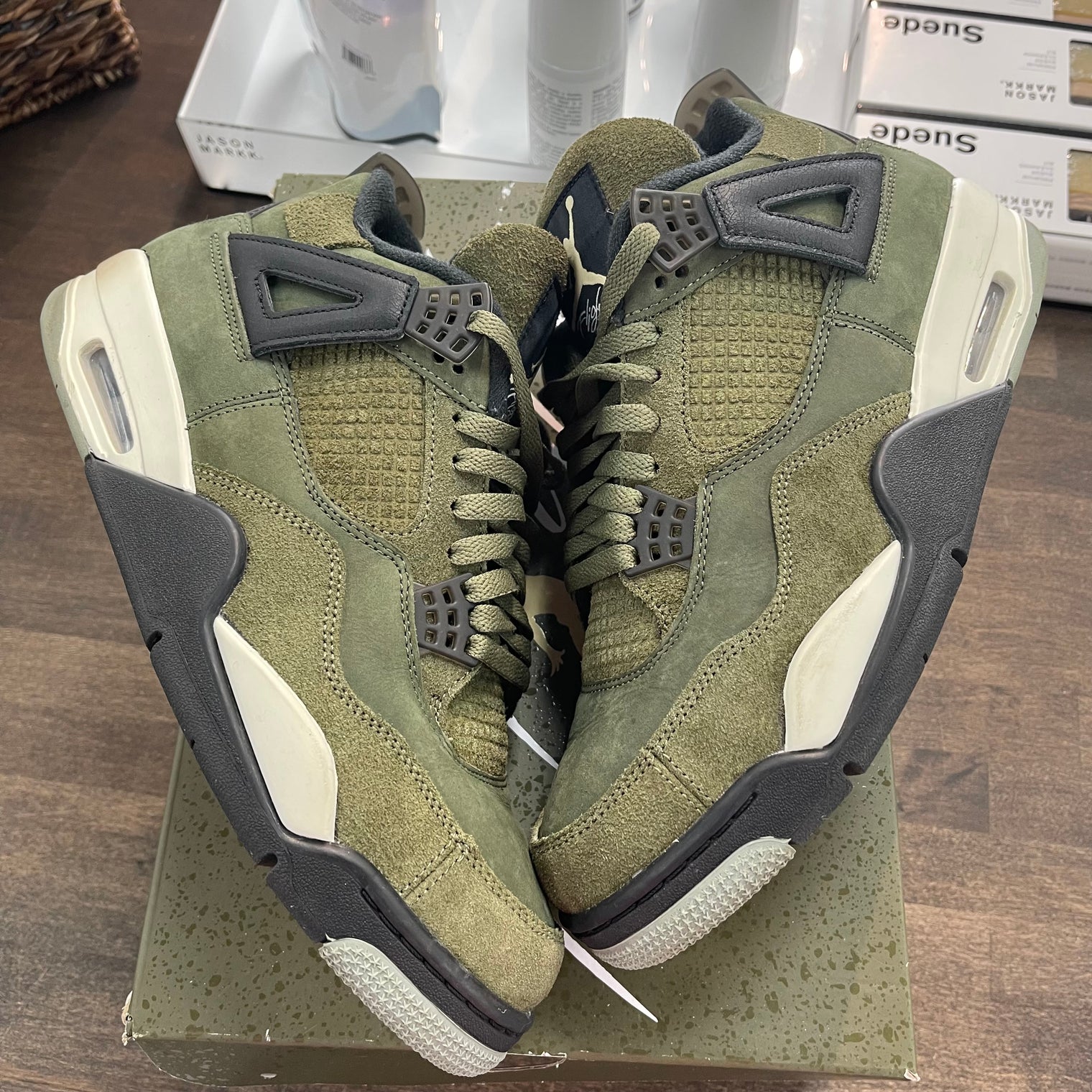 Craft Olive Jordan 4 (USED)