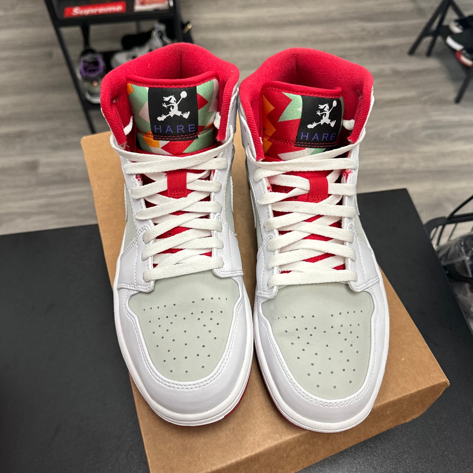 Hare Jordan 1 Mid (USED, no box)