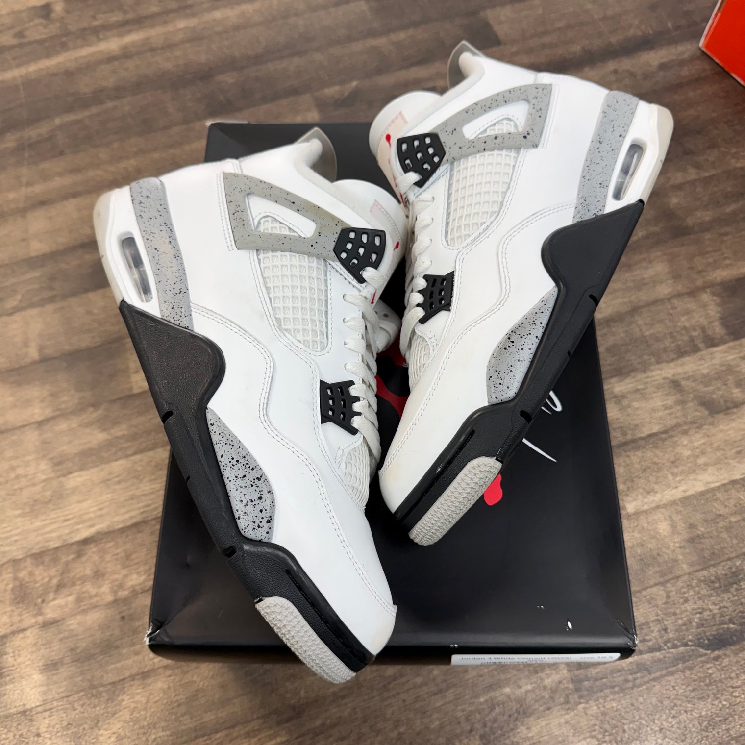 White Cement Jordan 4 2025 (USED)