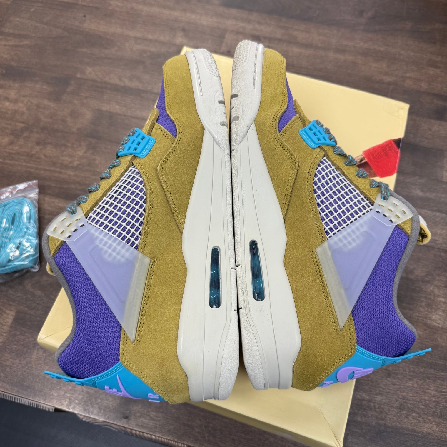 Union LA Desert Moss Jordan 4 SP (USED)