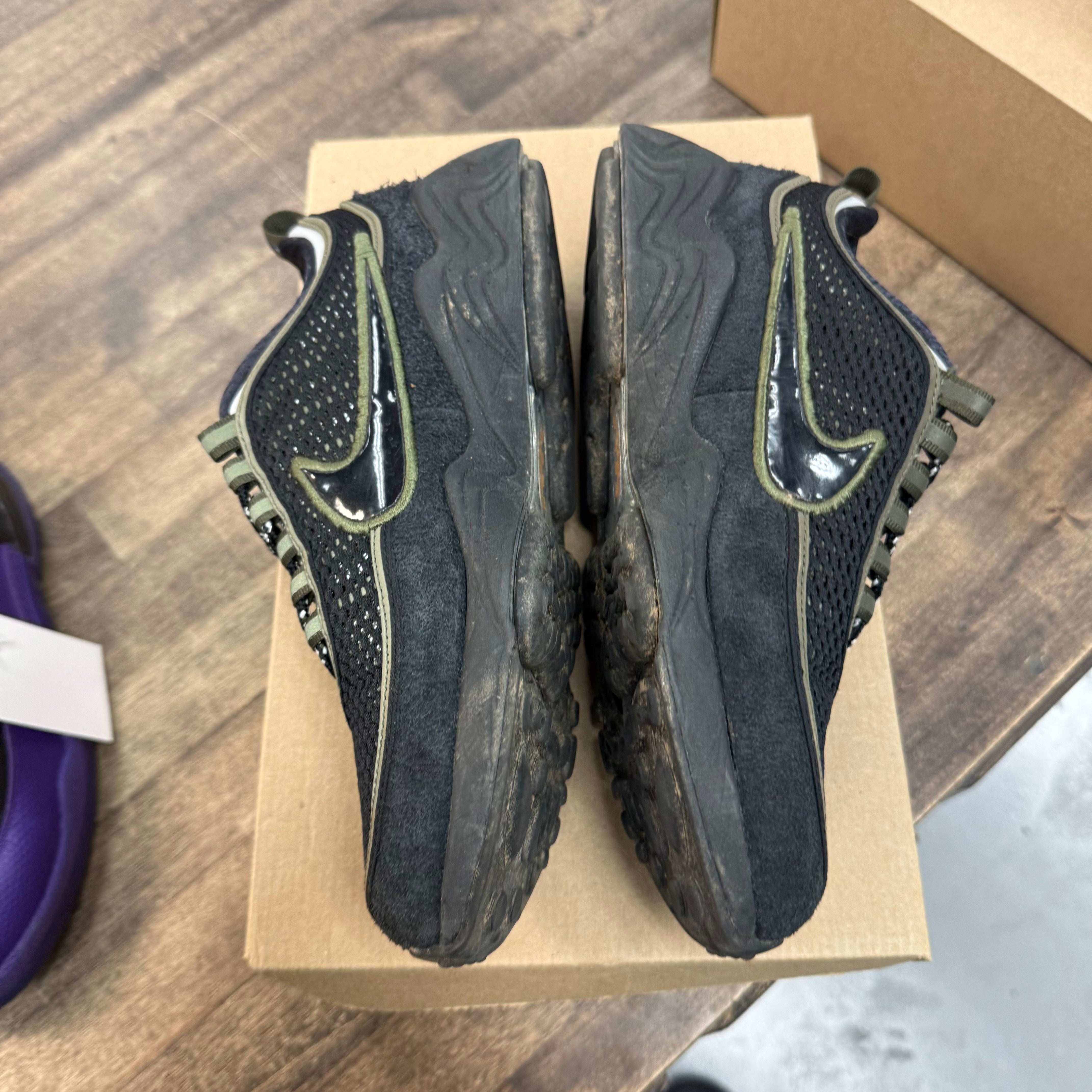 Nike Air Zoom Spiridon Undefeated Cargo Khaki (US 7.5) (USED, No Box) Size 7.5 (Pre-Owned) - Image 3