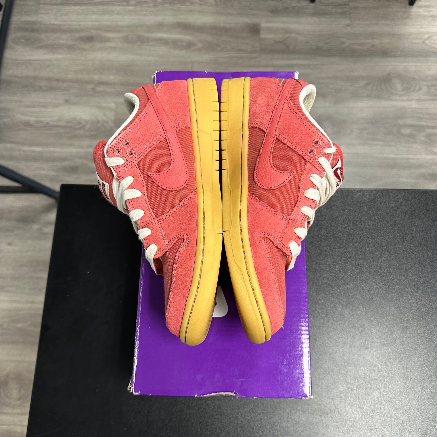 Nike SB Dunk Low Adobe (Lightly worn)