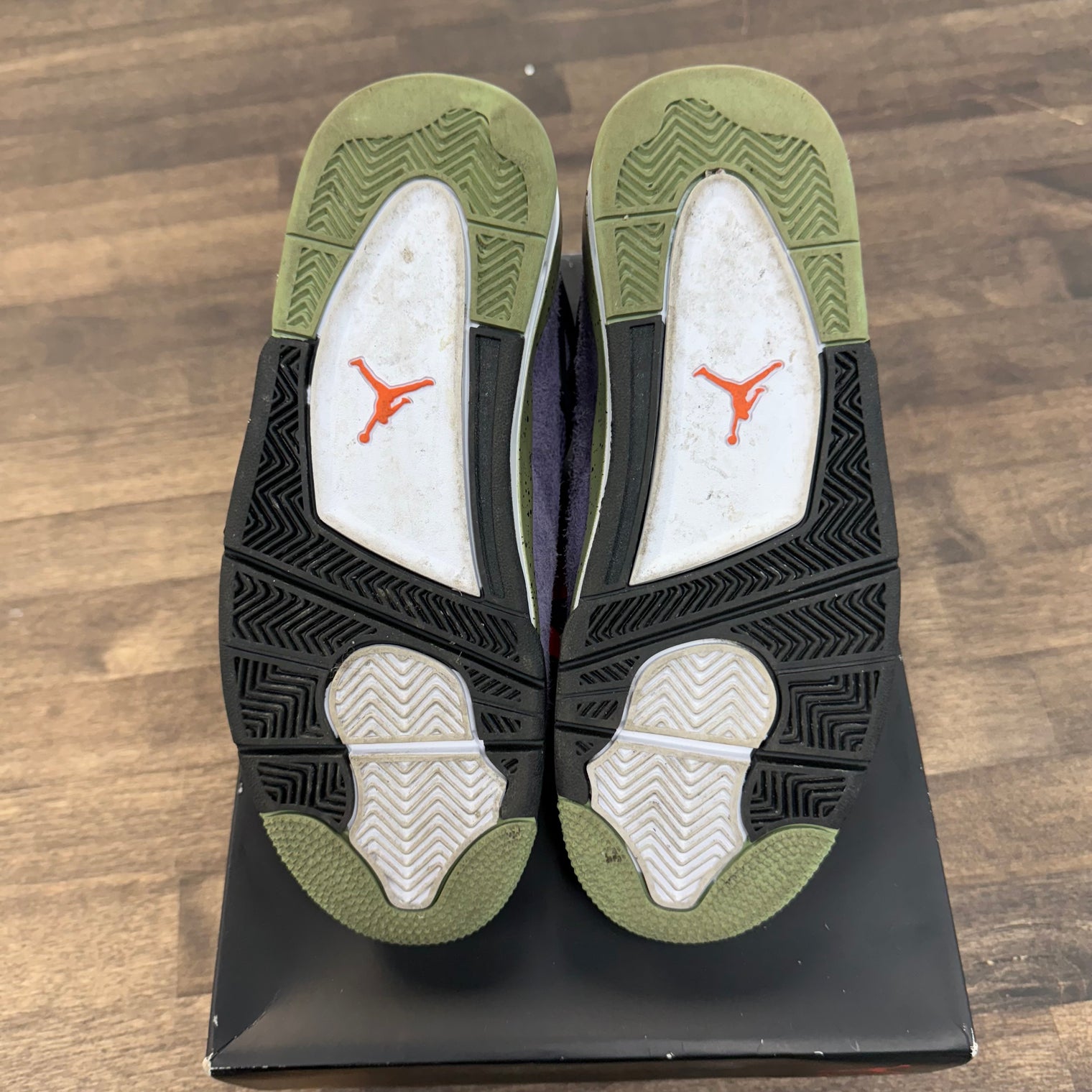 Canyon Purple Jordan 4 (W) (USED)