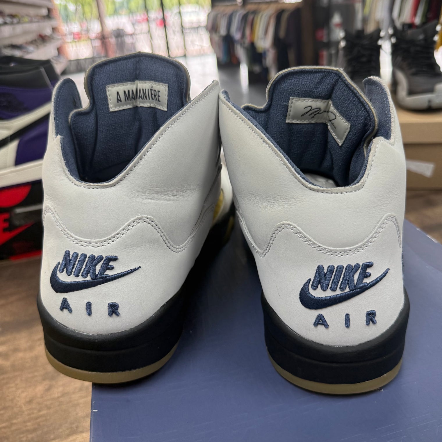 (W) Dawn A Ma Maniere Jordan 5 (USED)