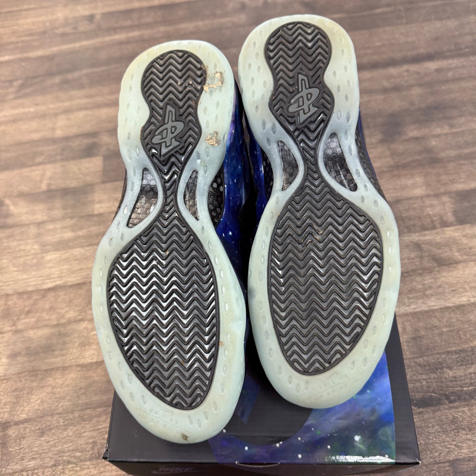 Galaxy Foamposite One (USED)