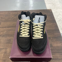 Dusk A Ma Maniere Jordan 5 (USED)