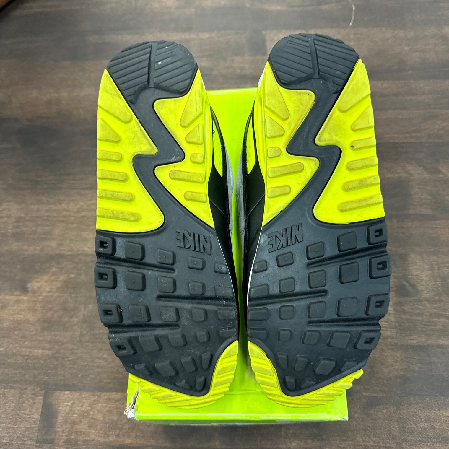Volt Air Max 90 (2020) (USED)