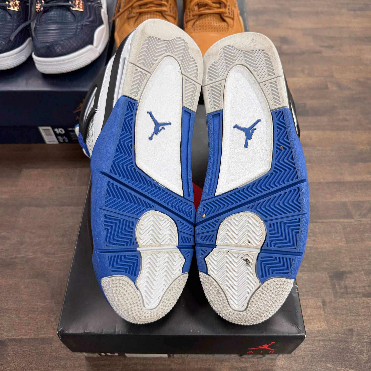 Motorsports Jordan 4 Retro (USED)