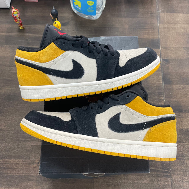 Sail University Gold Black Jordan 1 Low (USED)