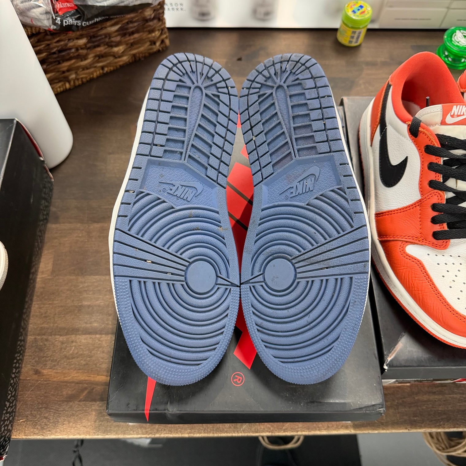 Mystic Navy Jordan 1 Low OG (USED)