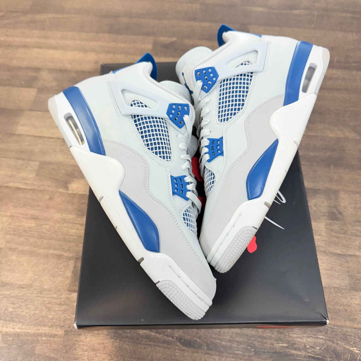 Military Blue Jordan 4 2024 (USED)