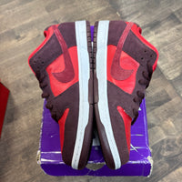 Cherry SB Dunk Low (USED)
