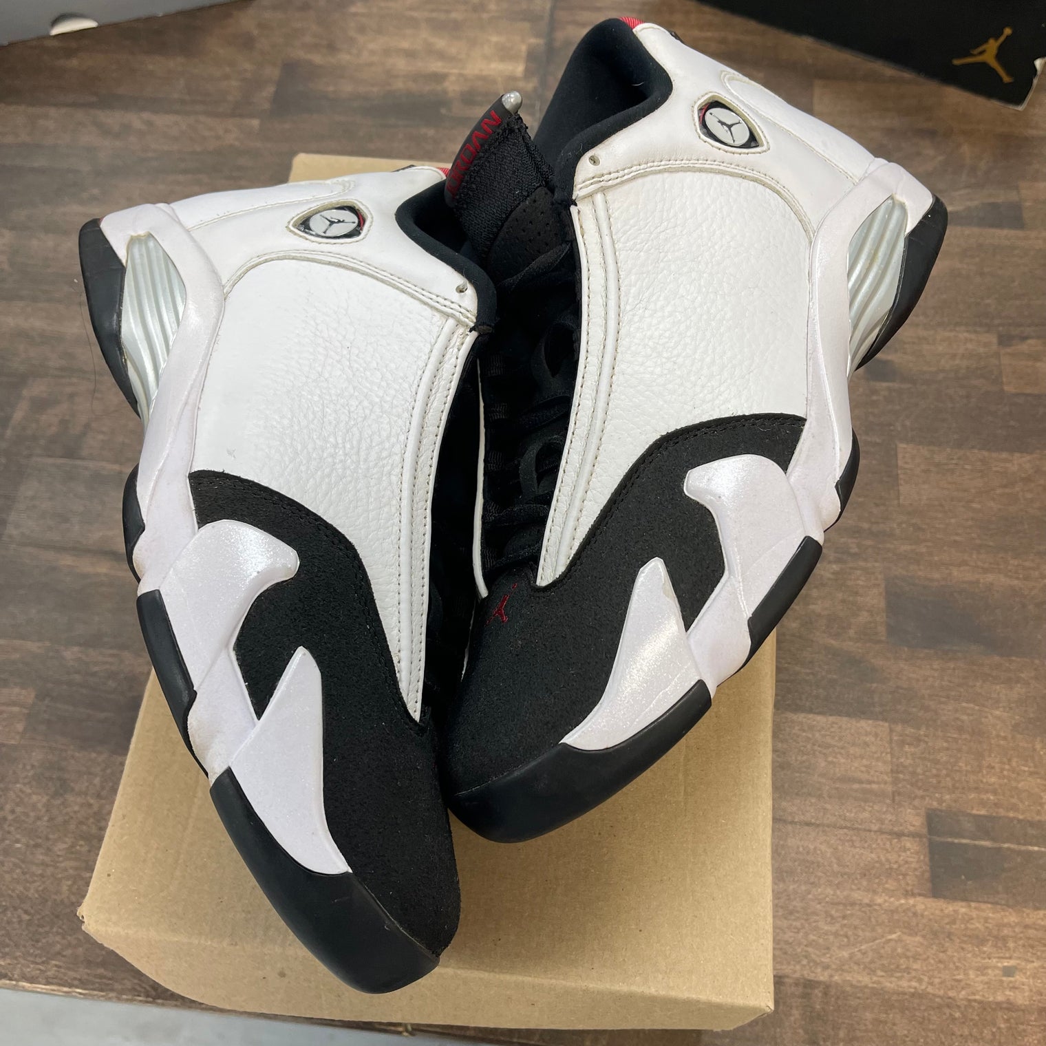 Black Toe Jordan 14 (USED, no box)