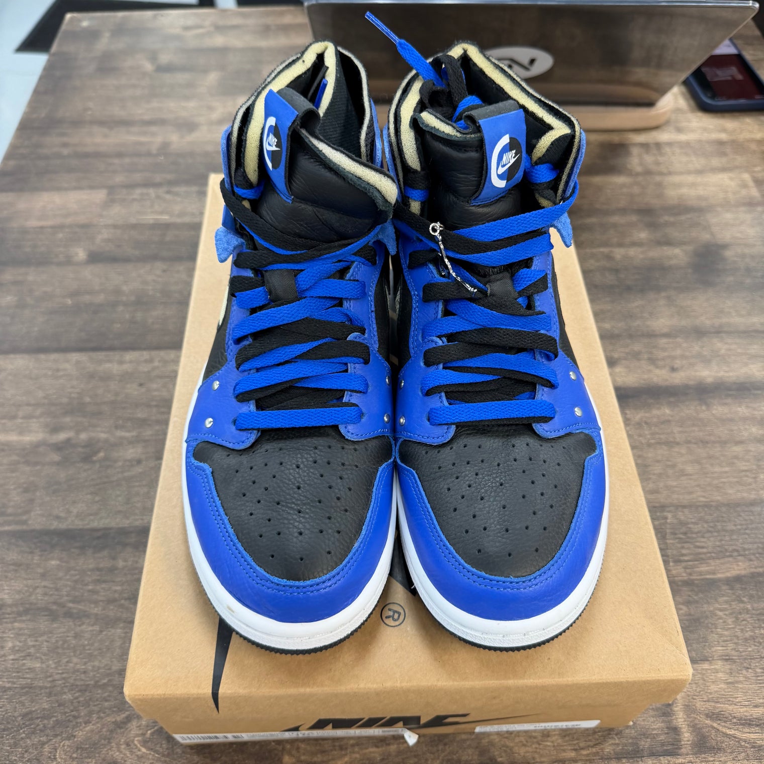 Zoom Sisterhood Jordan 1 Retro High (Women's) (USED)