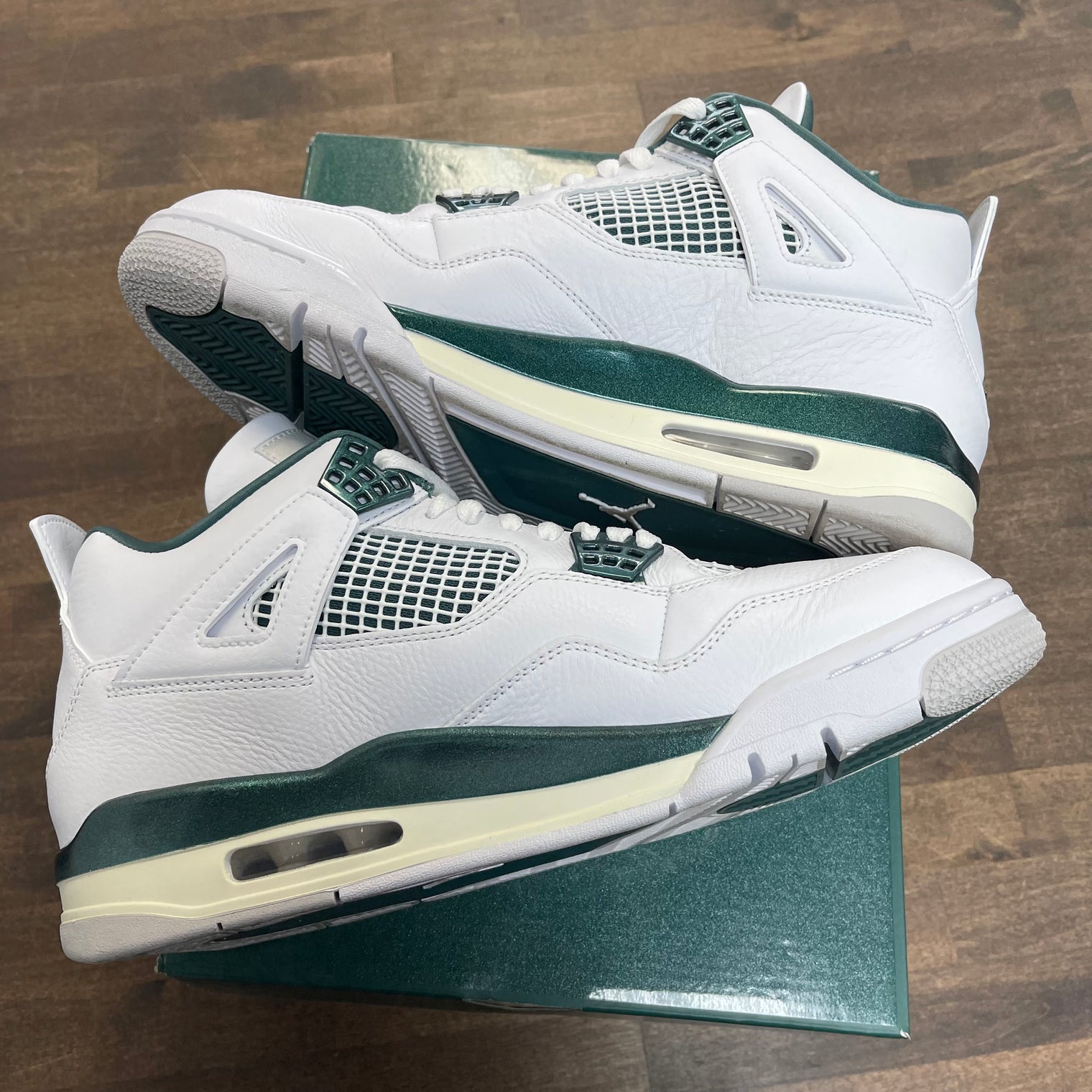 Oxidized Green Jordan 4 (USED)