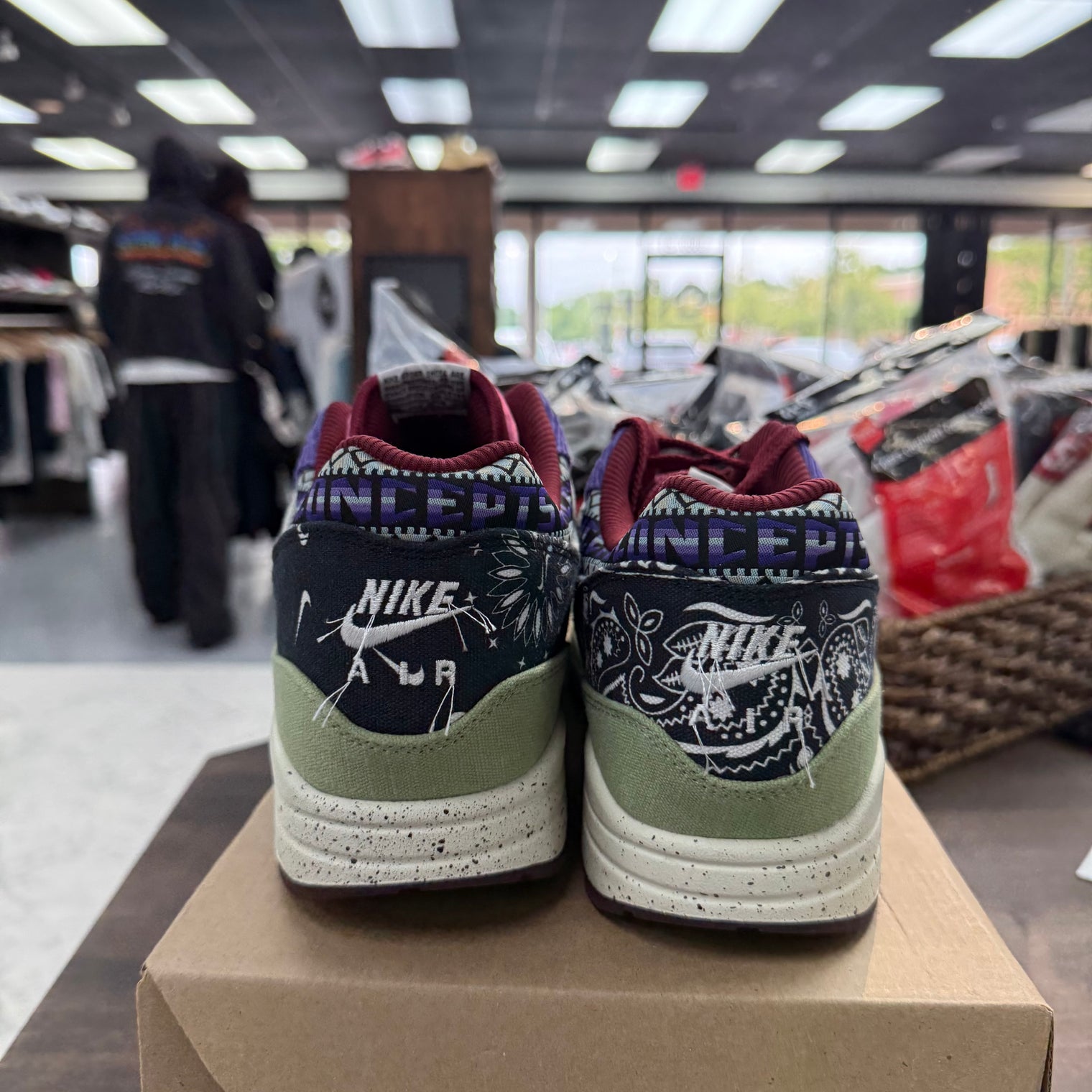 Concepts Mellow Air Max 1 SP (USED, No Box)
