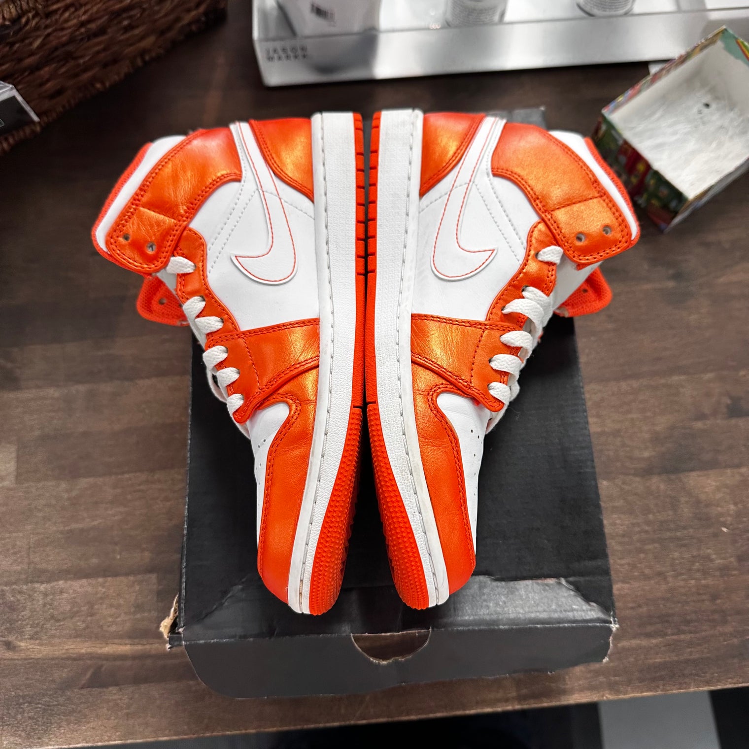 (GS) Metallic Orange Jordan 1 Mid (USED)
