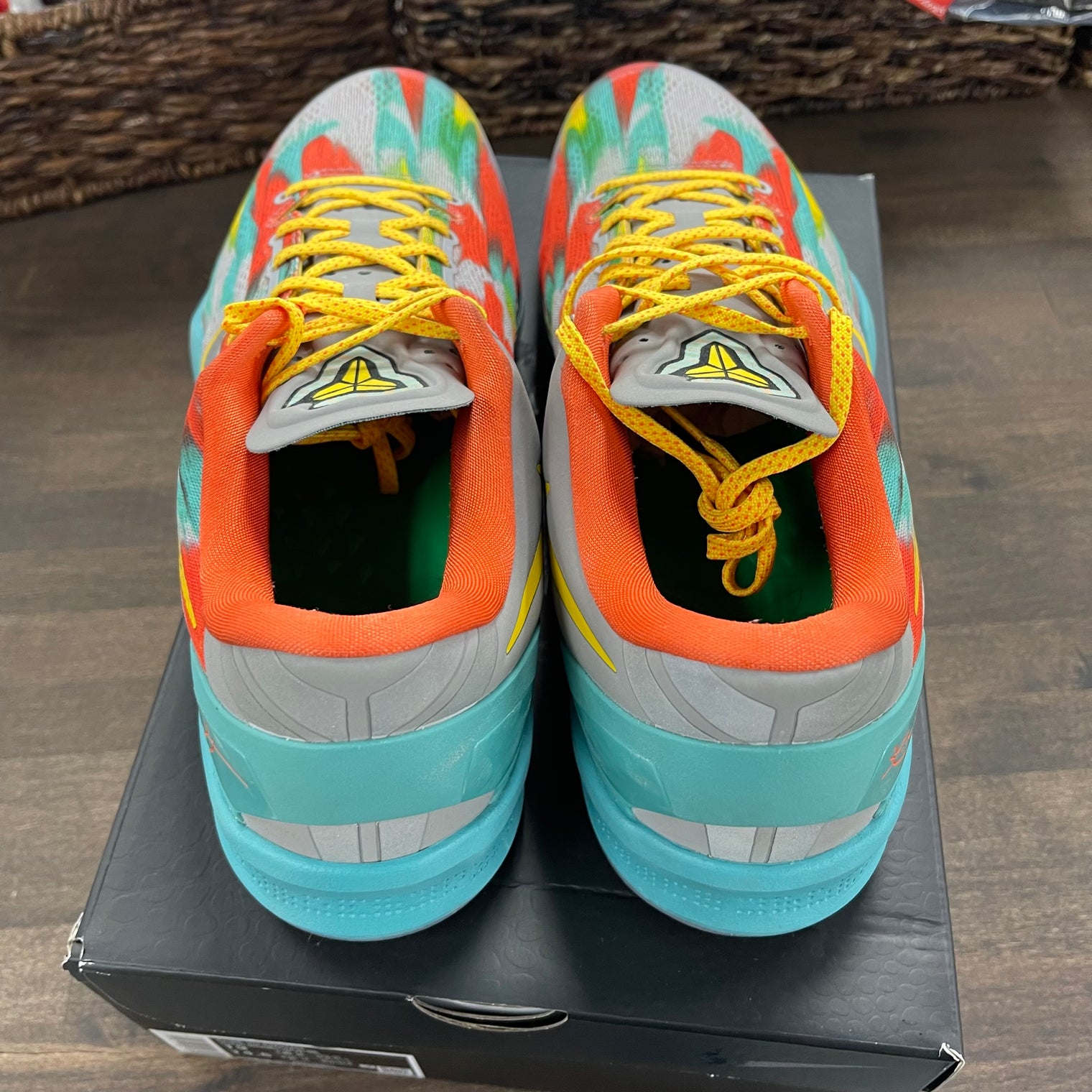 Venice Beach Kobe 8 Protro (USED)