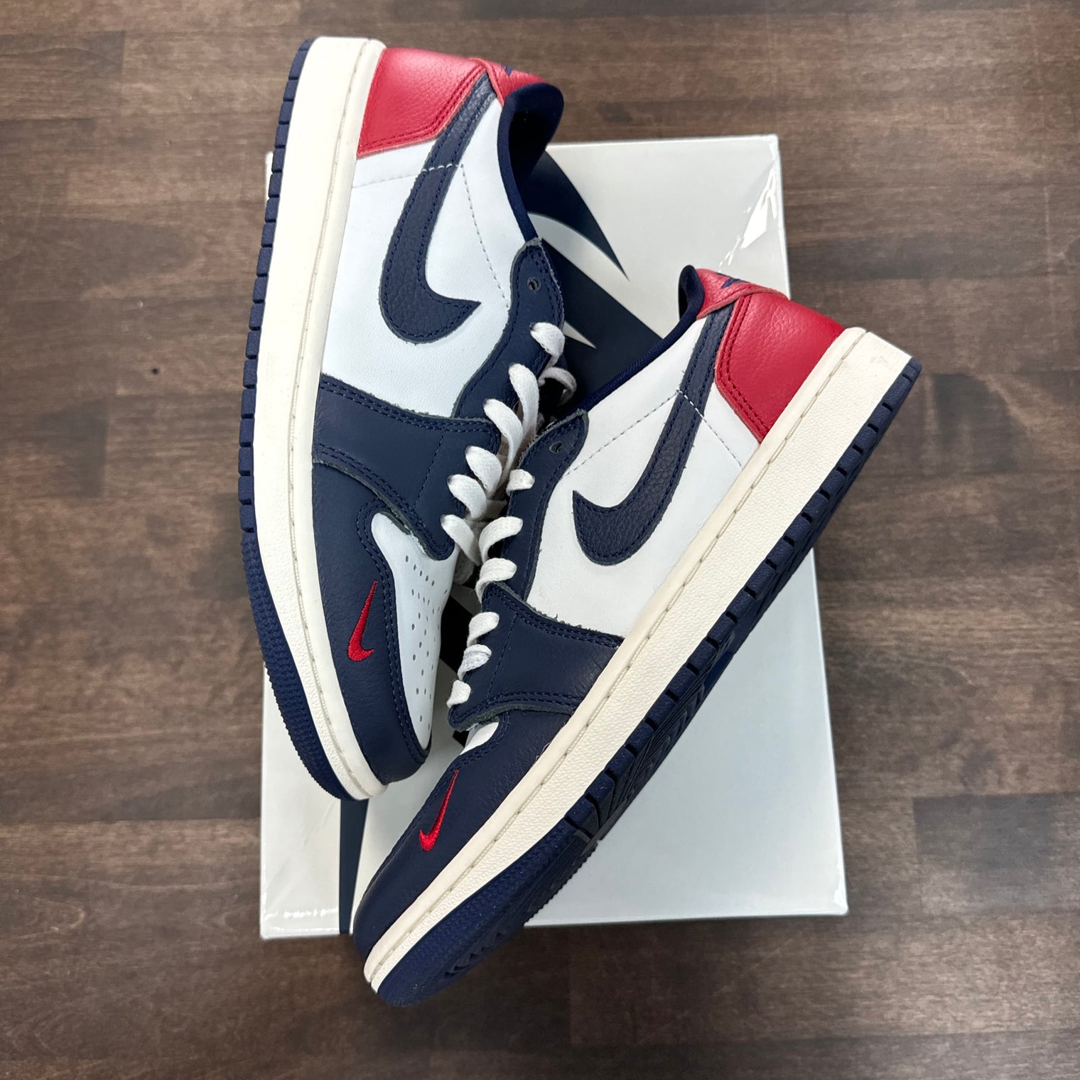 Air Jordan 1 Retro OG Low Howard University (USED)