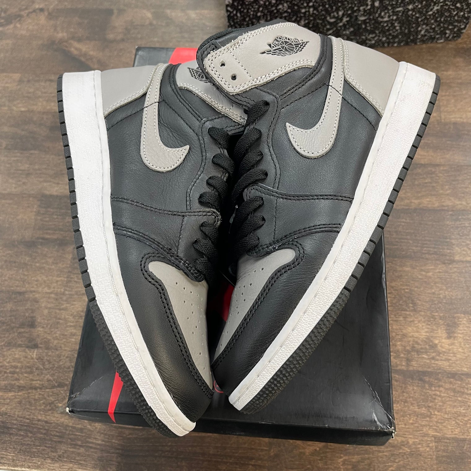 Shadow Jordan 1 High (2017) (GS) (USED)