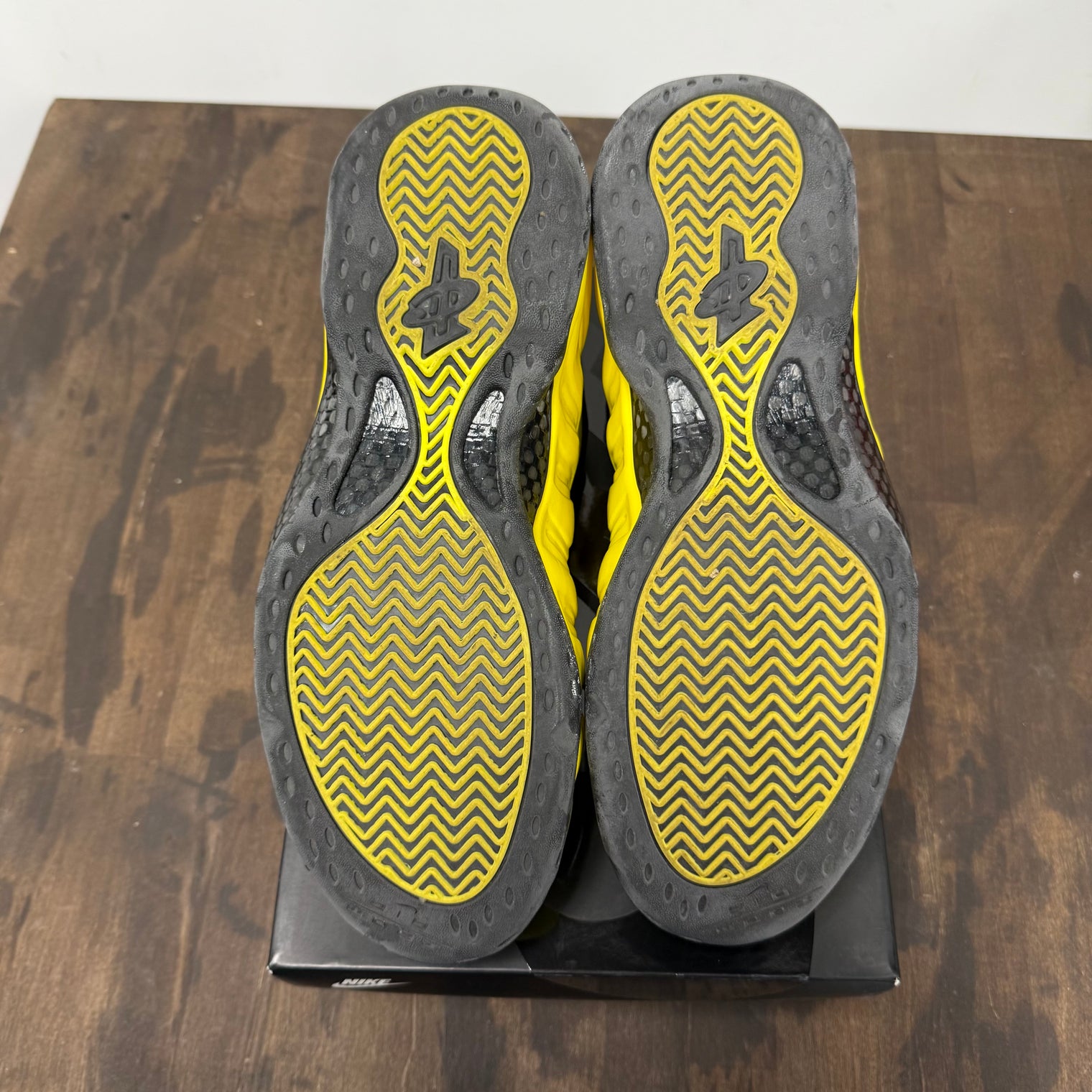 Wu-Tang Opti Yellow Foamposite (USED)