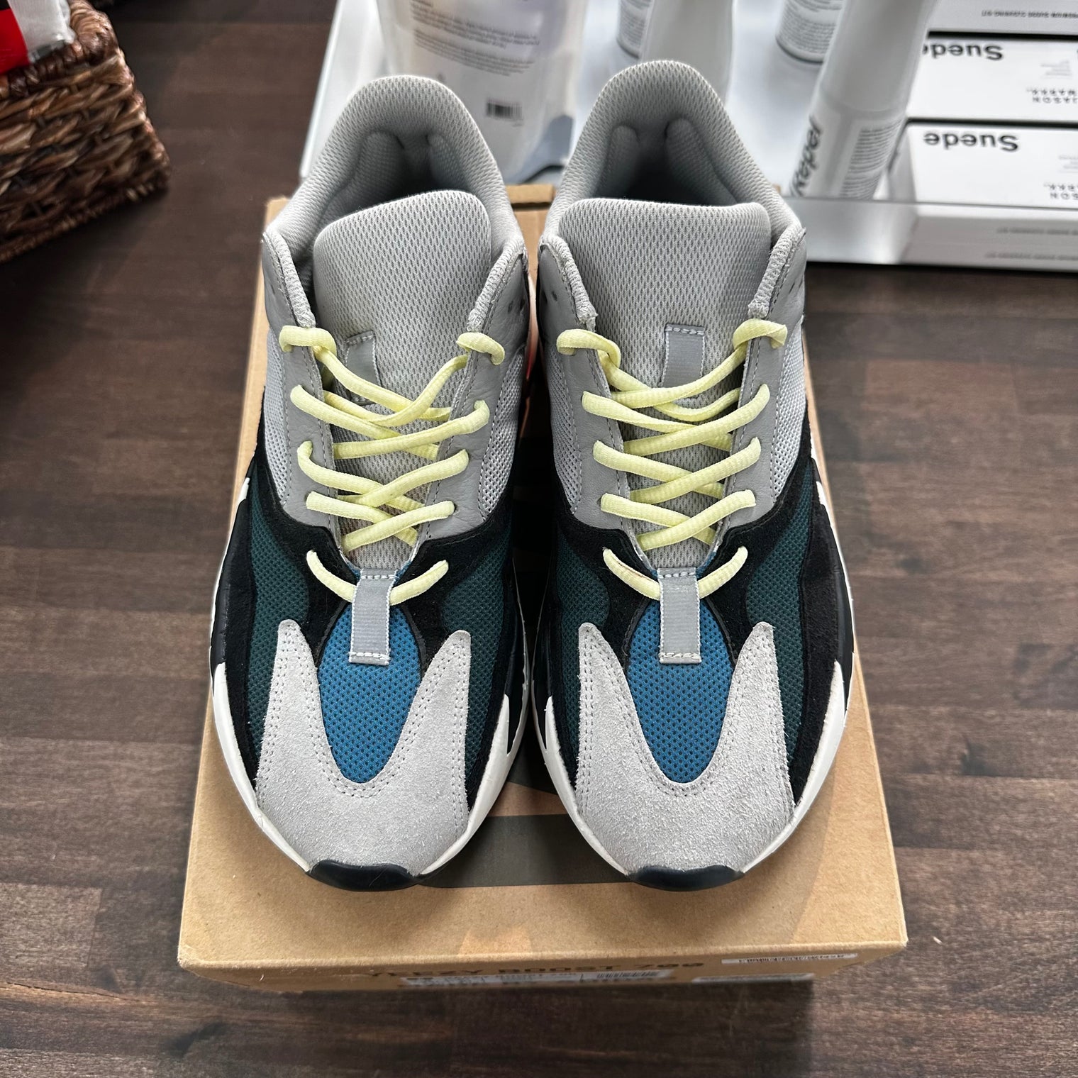 Wave Runner Yeezy 700 (USED)