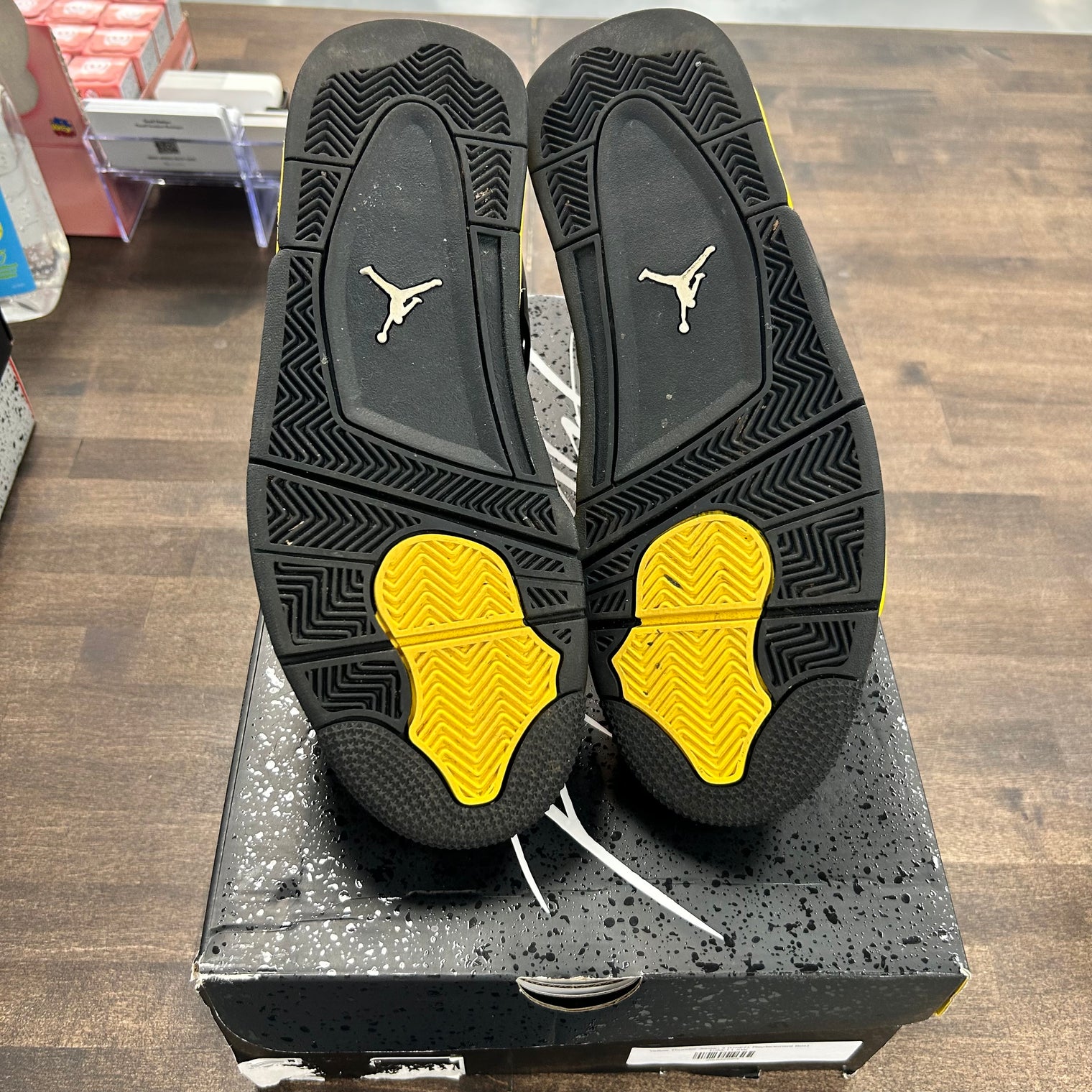 Yellow Thunder Jordan 4 (USED, Replacement Box)