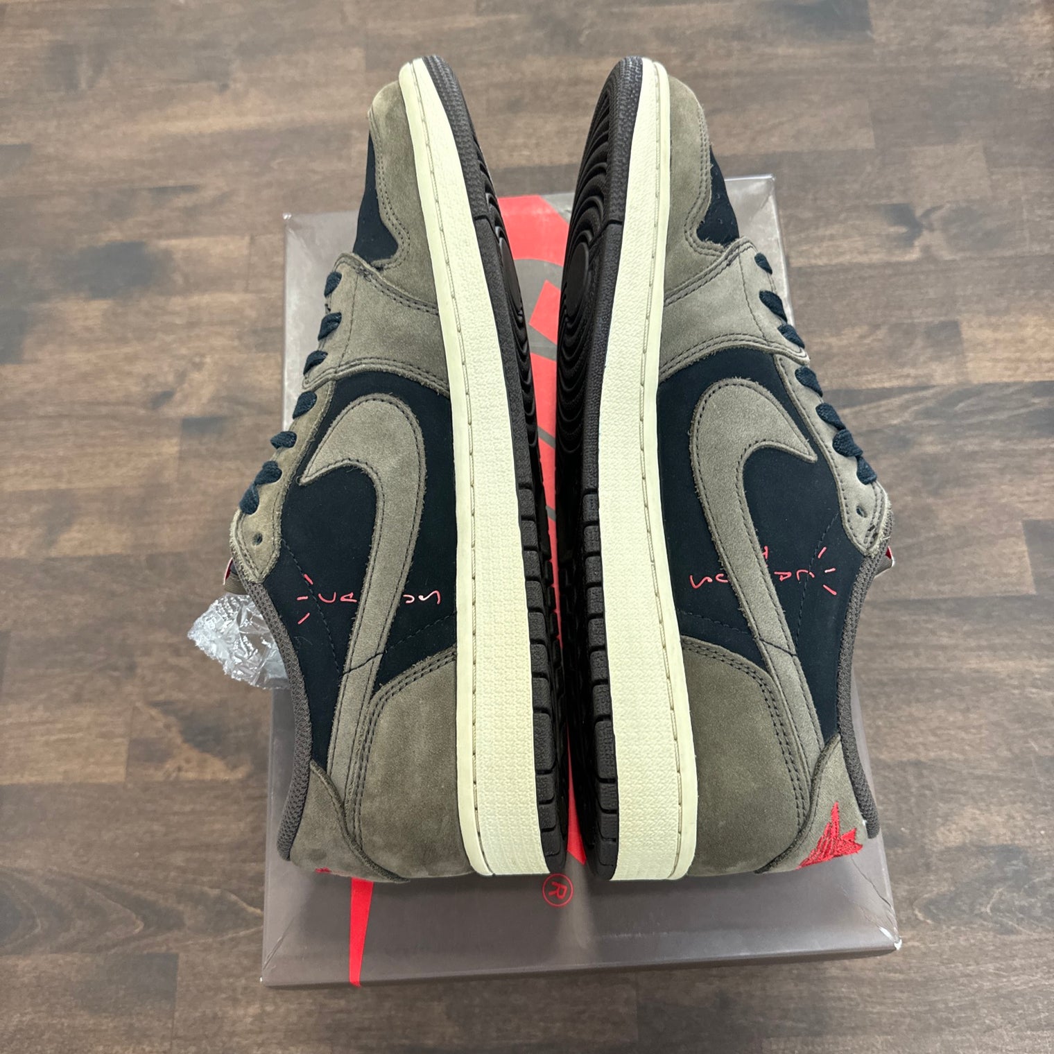 Travis Scott Mocha Jordan 1 Low (USED)