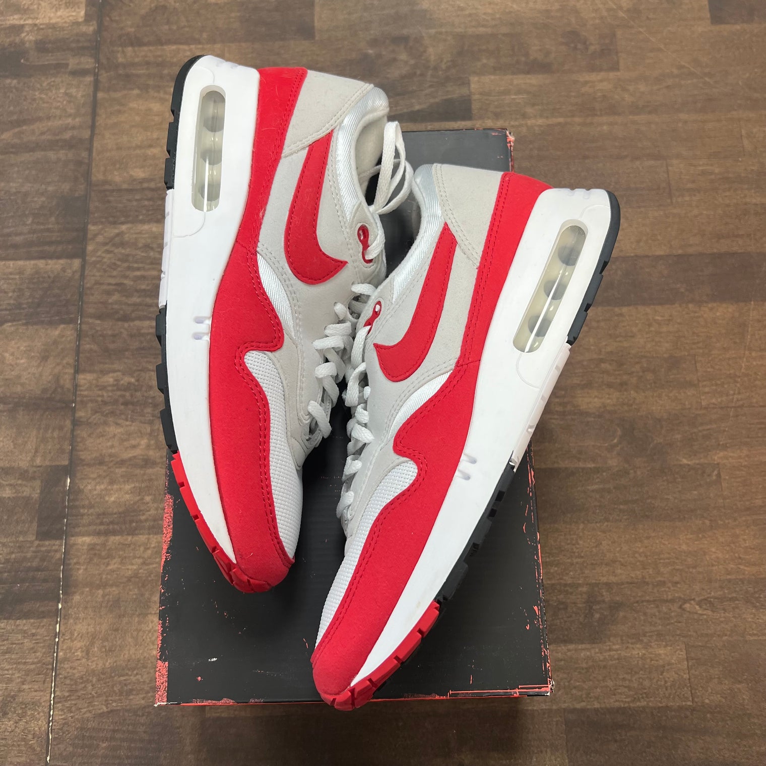 University Red Big Bubble Air Max 1 OG (W) (USED)