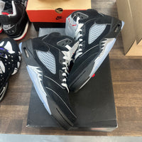 Black Metallic Jordan 5 (USED)