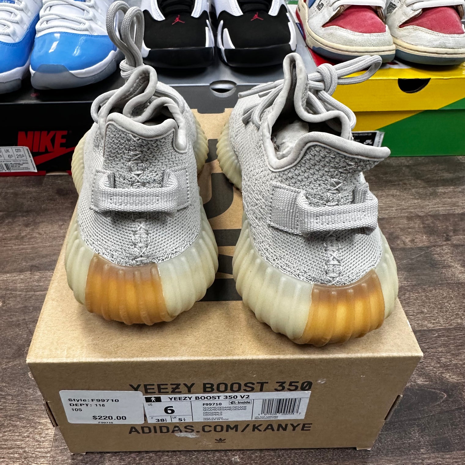 Sesame Yeezy 350 (USED)