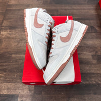 Fossil Rose Nike Dunk Low (USED)