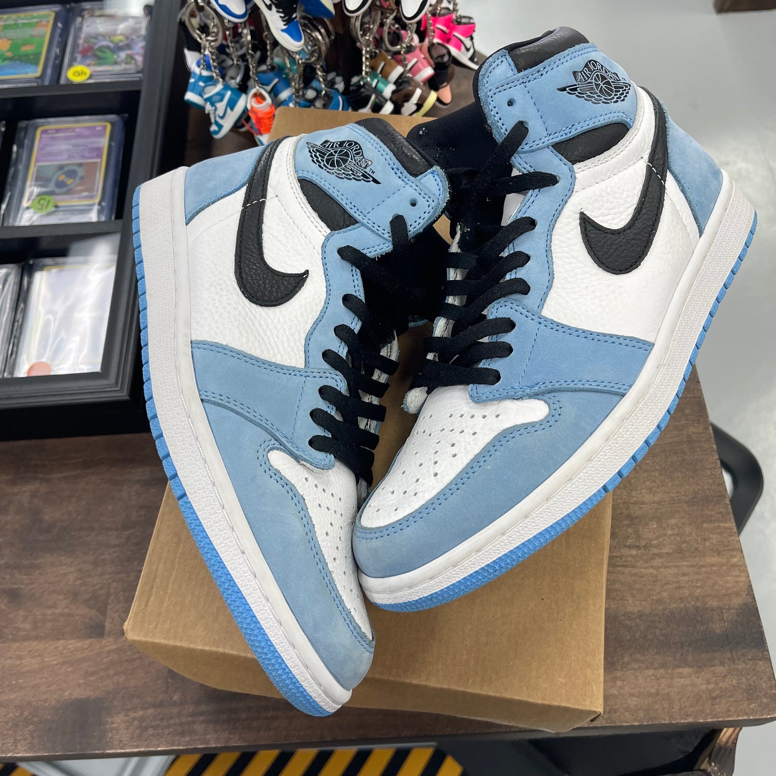 University Blue White Jordan 1 High (USED,No Box)