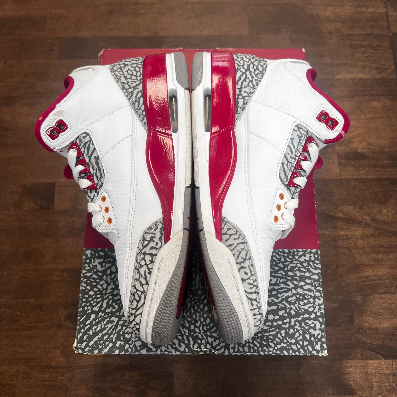 Cardinal Jordan 3 Retro (USED)