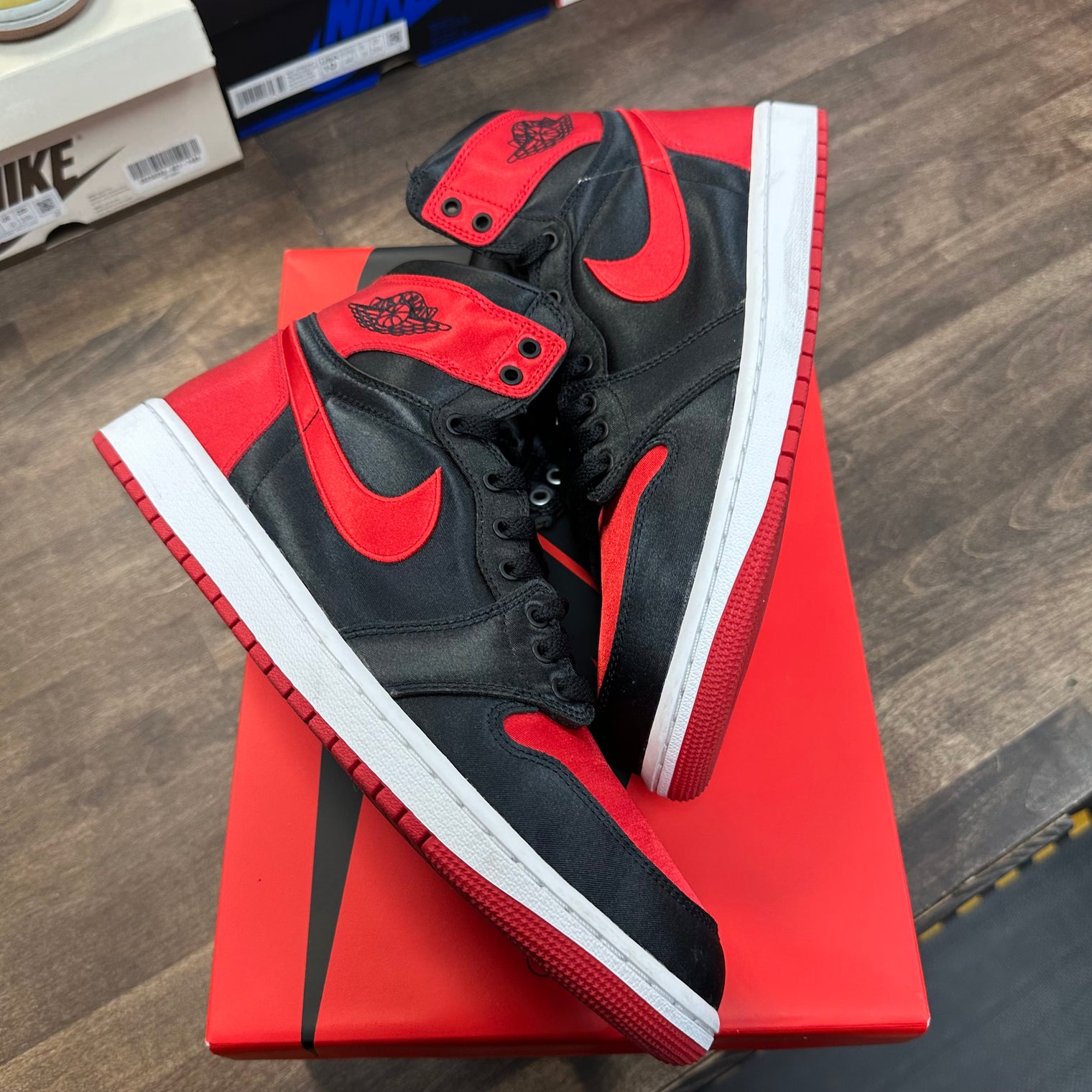 Satin Bred Jordan 1 High (W) (USED)