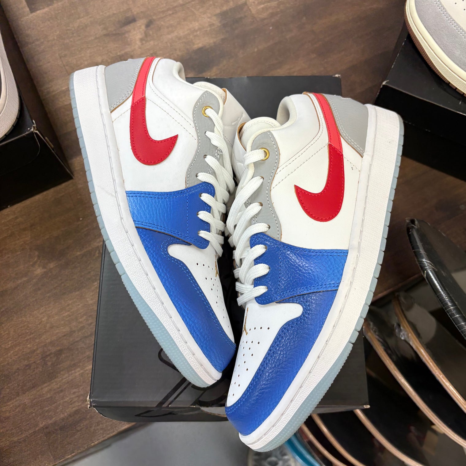 Philippines Jordan 1 Low SE (USED)