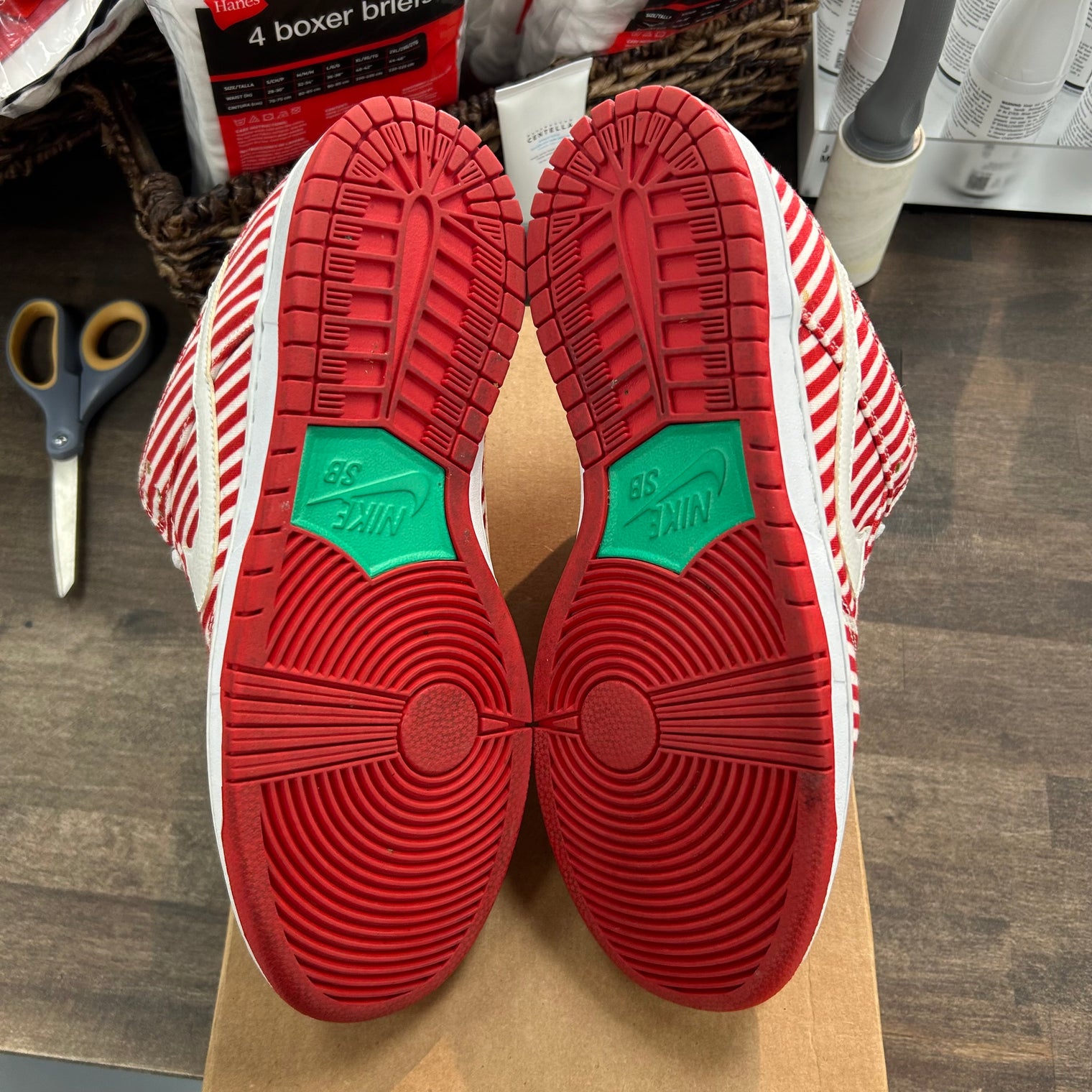 Candy Cane SB Dunk Low (USED,No Box)