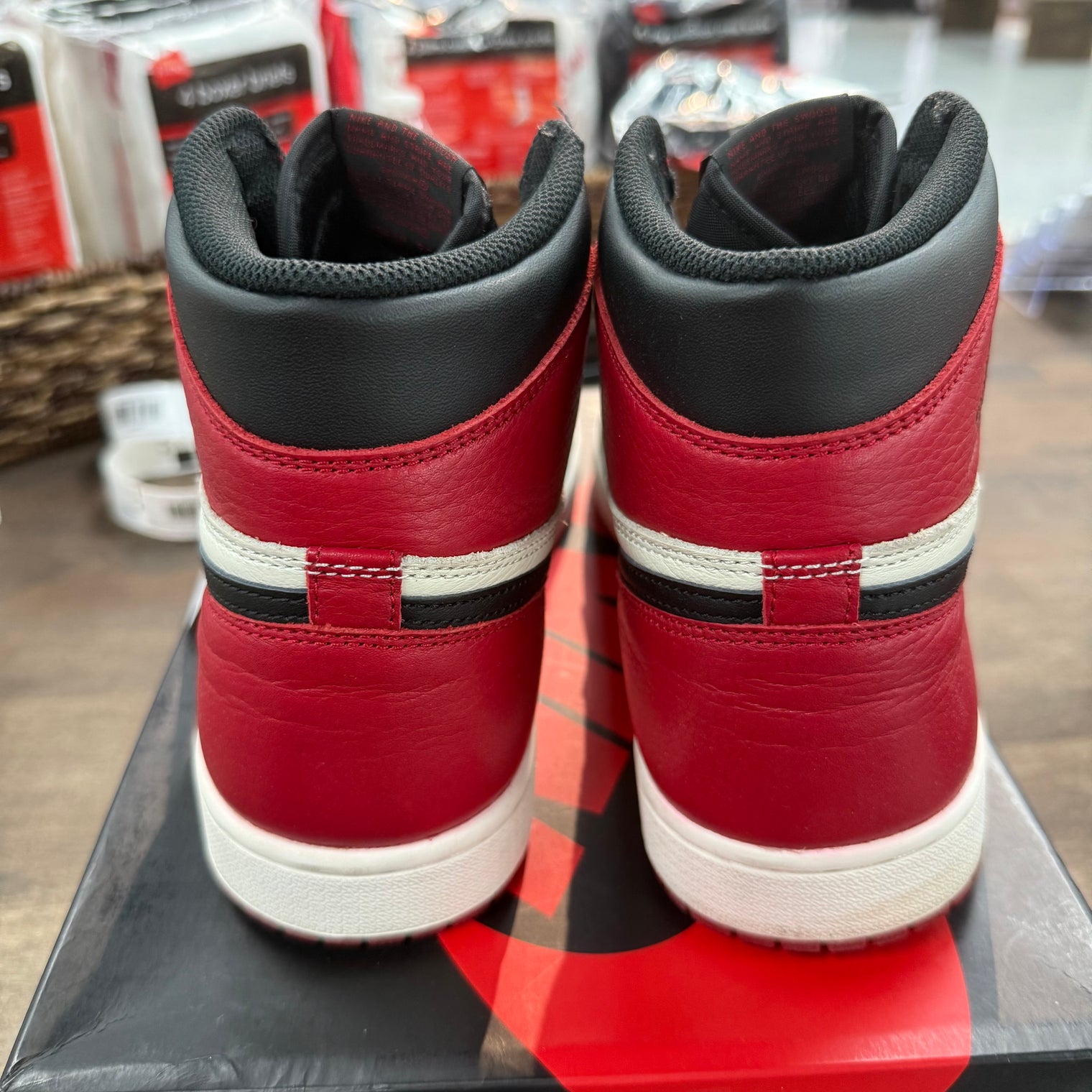 Jordan 1 Retro High Bred Toe (US 11.5) (USED)