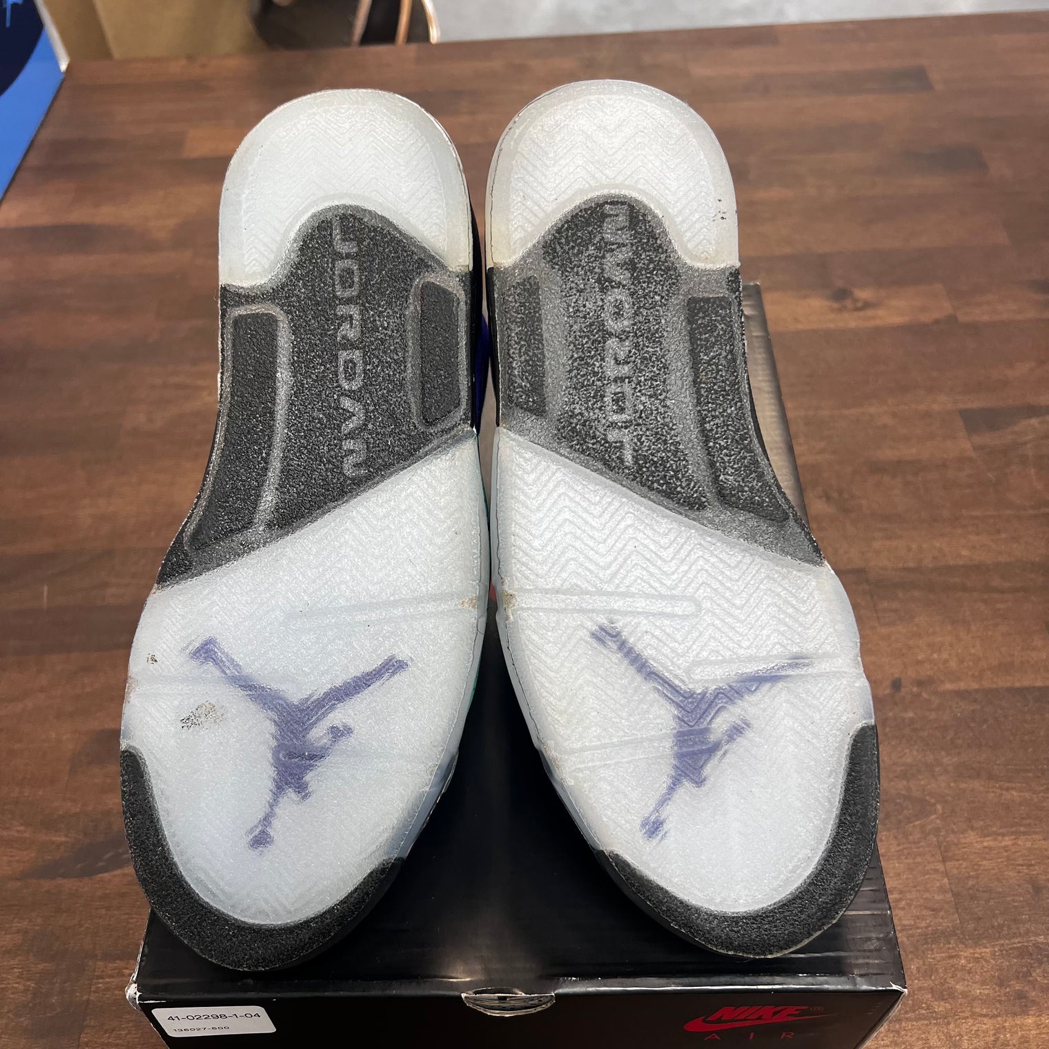 Alternate Grape Jordan 5 (USED)