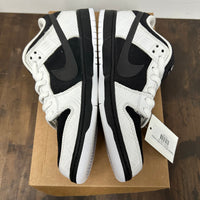Tightbooth SB Dunk Low (USED, No Box)