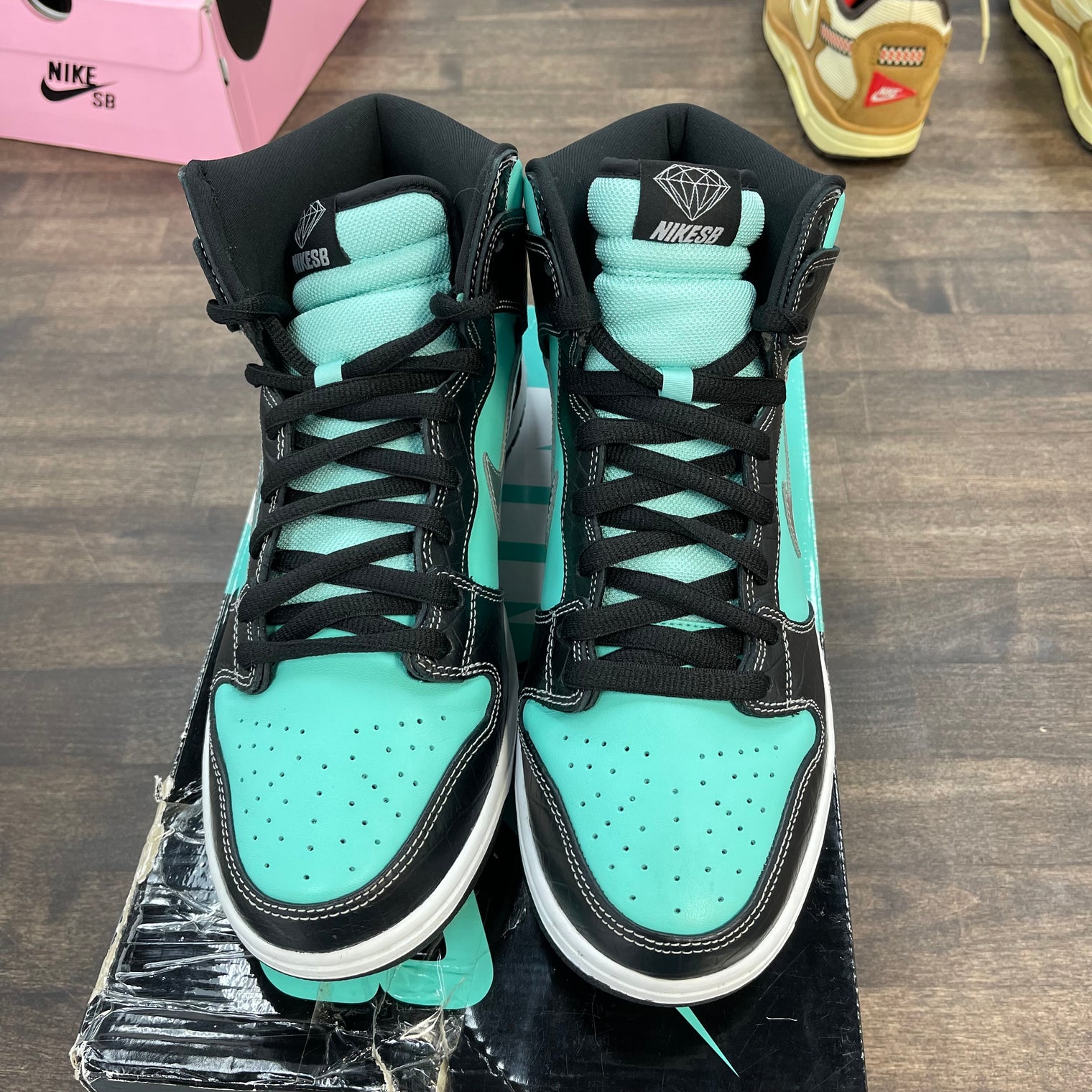 Nike Dunk High Diamond Supply Co. (Like New)