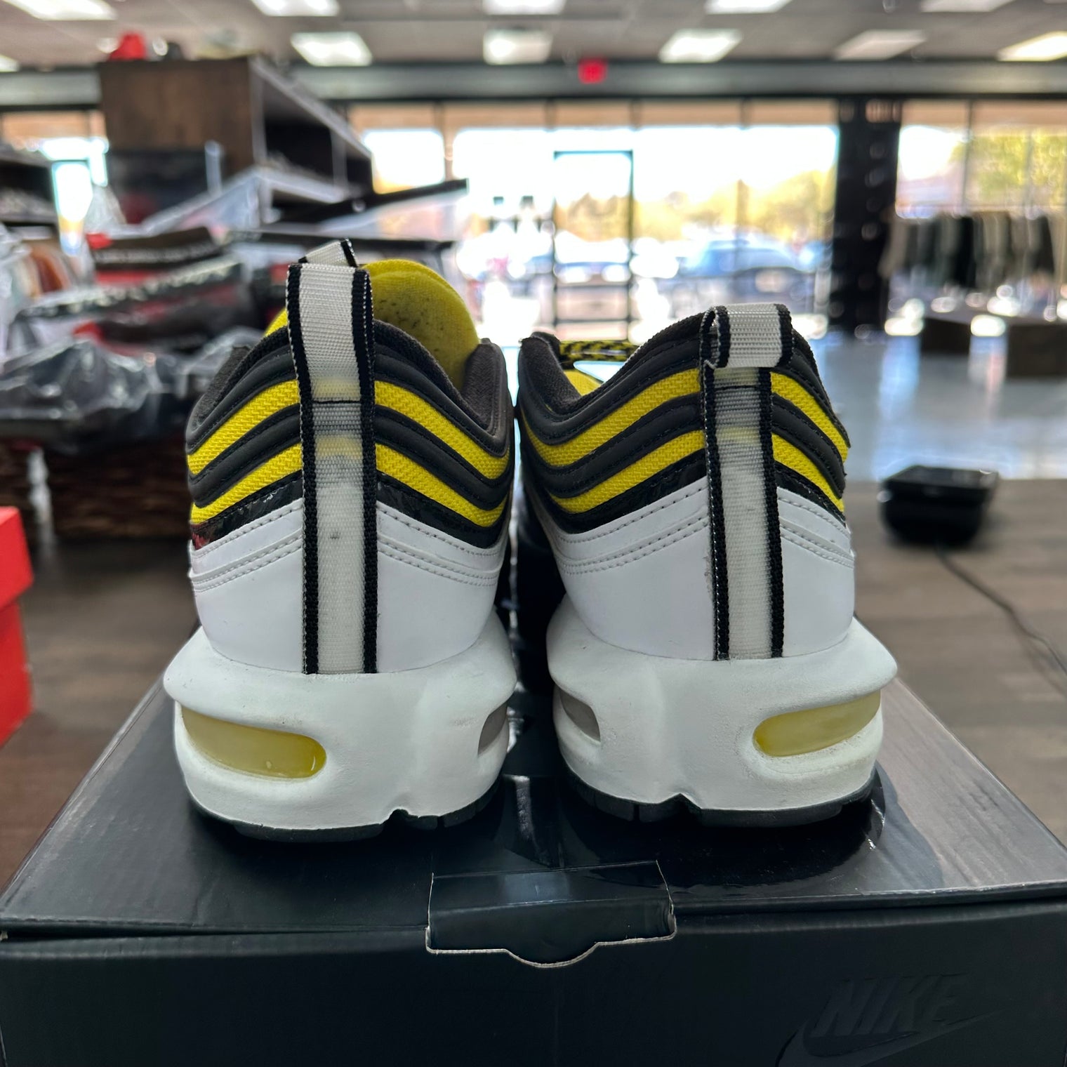 Frequency Pack Nike Air Max Plus 97 (USED)