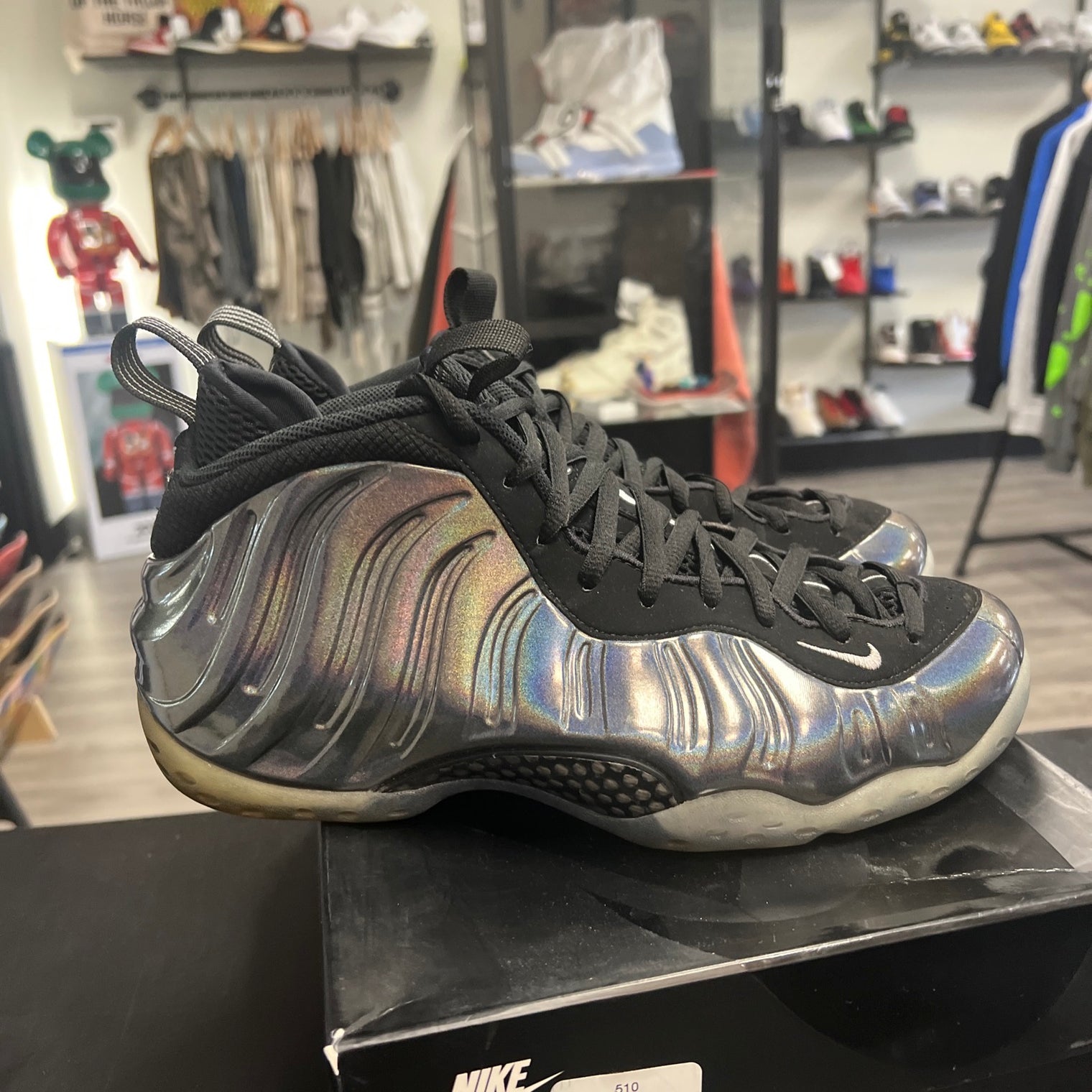 Hologram Foamposite (USED)