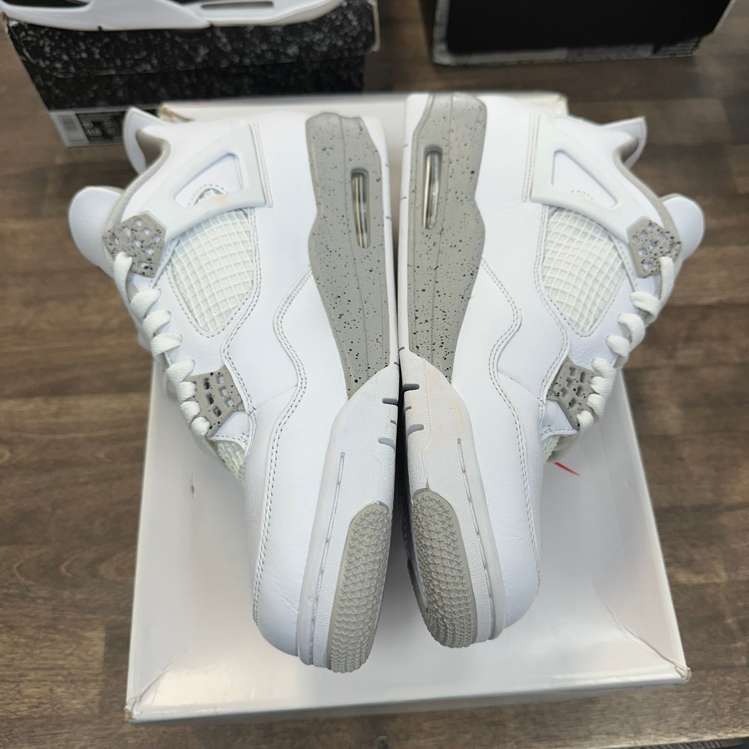 Oreo Jordan 4 Retro (USED)
