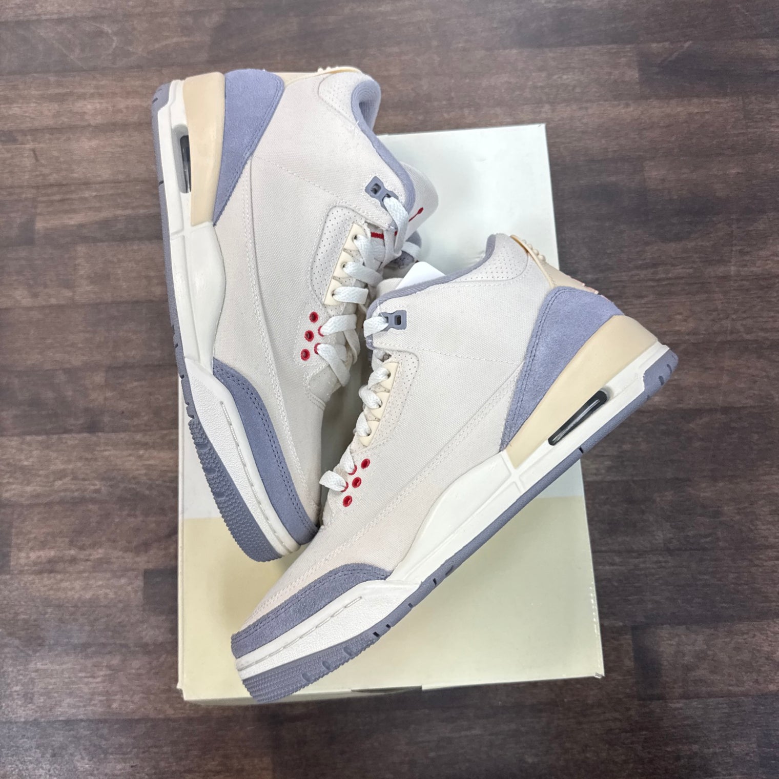 Jordan 3 Muslin (Lightly Worn)