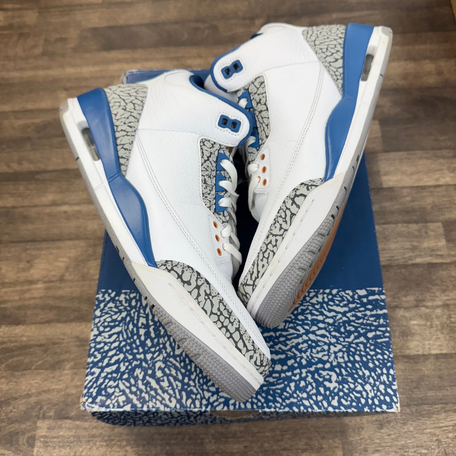 Jordan 3 Wizard (USED)